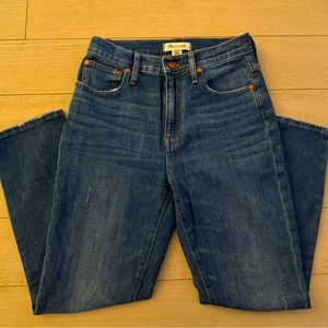 Madewell high rise slim boyfriend jean! Like new!! Size 25